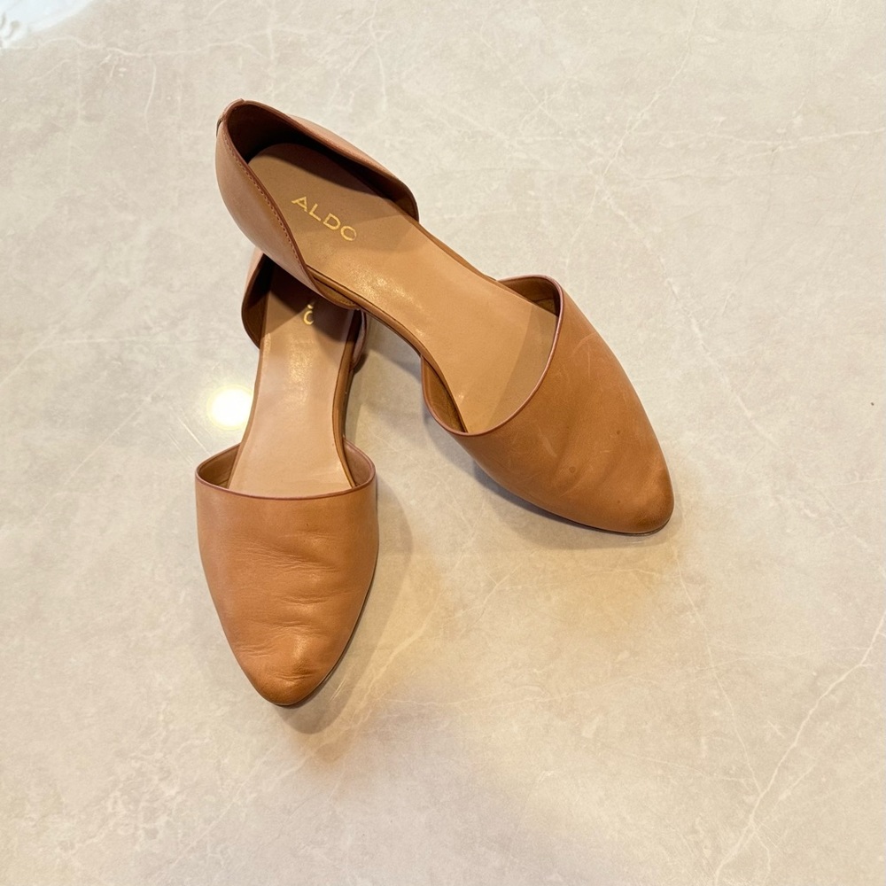 Aldo Leather Flats
